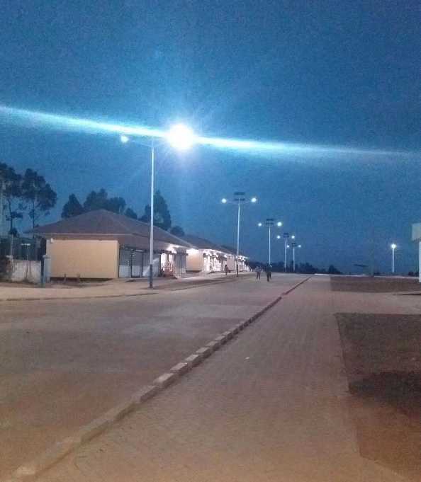 梁溪区非洲科特迪瓦太阳能路灯工程